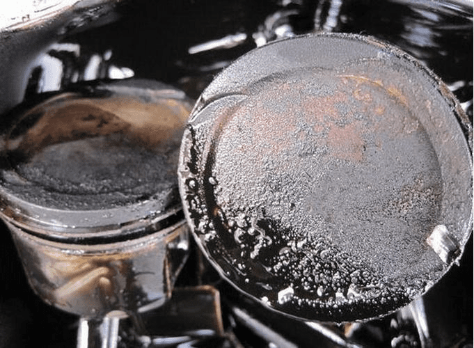 機(jī)油消泡劑應(yīng)用場(chǎng)景圖